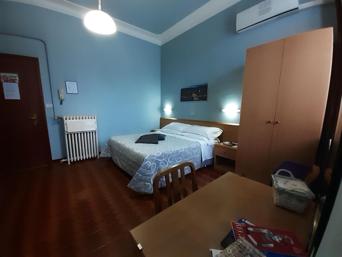 Albergo Alba Torino Centro Esterno foto